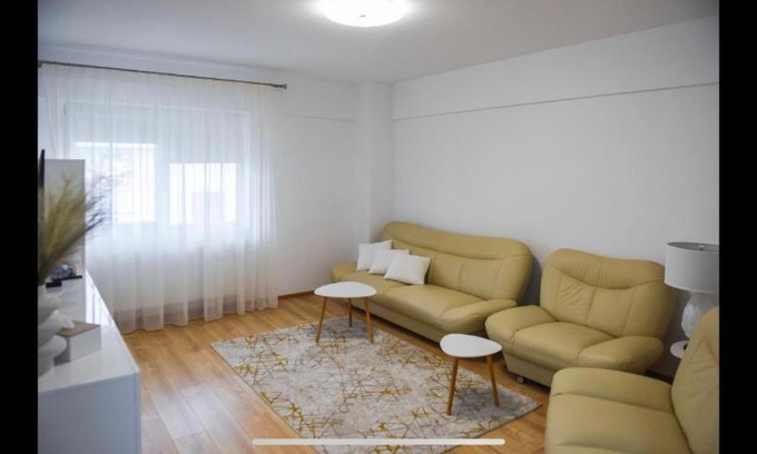 Iasi Apartment | Exceptional Vlaicu Residence: Guest Rated 10/10 Experience