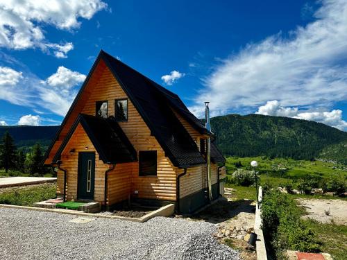 Sumece House | Vlasicka Bajka: Pet-Friendly Retreat with Family Amenities