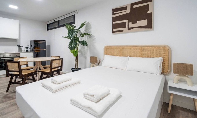 El Pla del Real Apartment | VLC HOST - Tamarit Olmos E