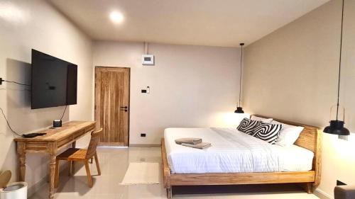 Trang Hotel | Family-Friendly VNL Stay with Great Reviews and Comfort