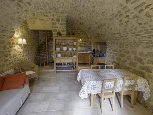Colonzelle Apartment | Discover Family-Friendly Fun at Voûte Hotel