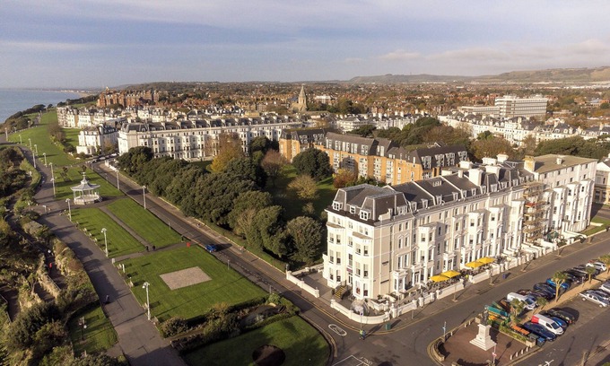 Folkestone Hotel | Top-Rated Best Western Clifton Hotel with Family-Friendly Amenities
