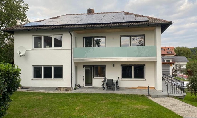 Windorf Apartment | Cozy Vogelnest: Pet-Friendly Retreat for Families