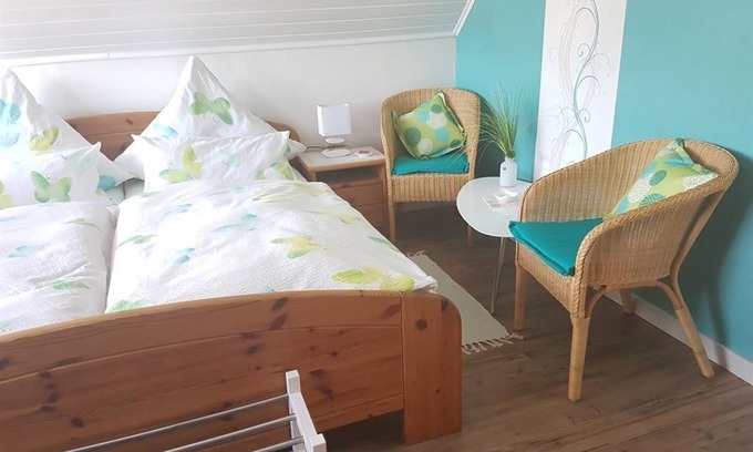 Rhens Apartment | Ocean View Double Room at Vogelsang - Rated 10/10 by Guests