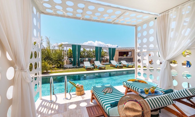 Cesme Hotel | Experience Voger Alaçatı Prive: Ocean View & Spa Retreat