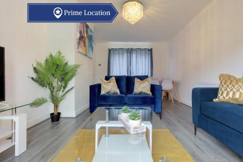 Huyton House | Stylish 3BR Retreat in Huyton - Perfect for Families