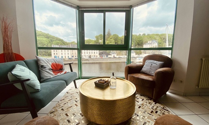 Morlaix Apartment | Guest Rated 10/10: Voiles sur Morlaix with Family Amenities