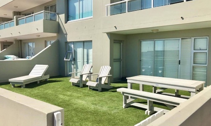 Bloubergstrand Apartment | Oceanfront Bliss at Voir la Mer - Blouberg Beach