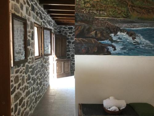 Mandraki Apartment | Pet-Friendly Escape at Volcano View Nisyros, Rated 8.9/10