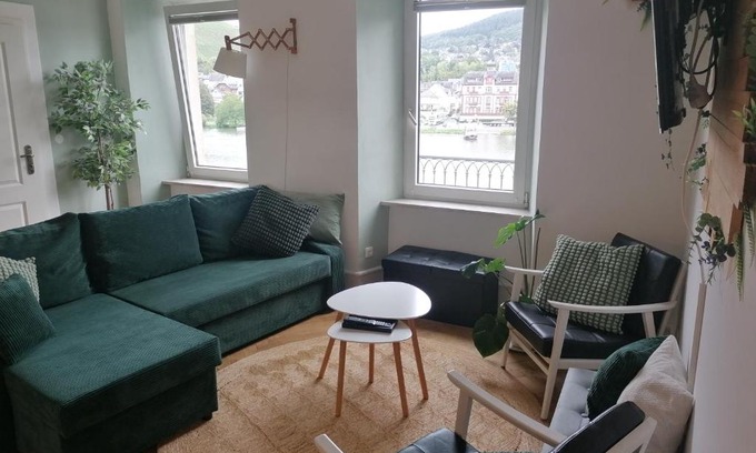 Alf Apartment | Scenic Apartment with Mosel View - Family Friendly Getaway