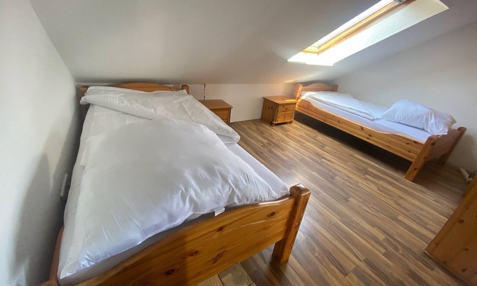 Petkum House | Fully Equipped Monteurhouse & Rooms in Emden/Leer