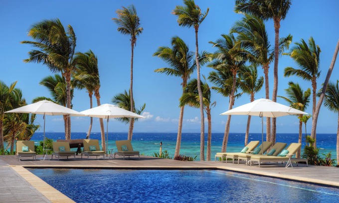 Vomo Island Hotel | Luxury Vomo Island Resort: Guest Rated 9.8 with Ocean Views