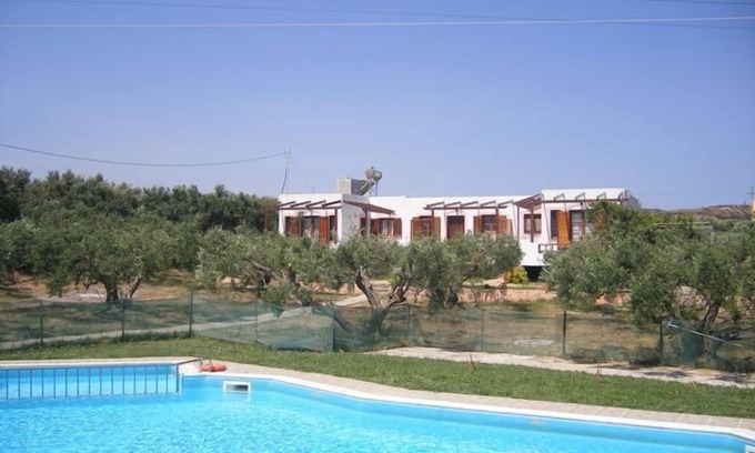 Vigla House | Oceanfront Escape at Voula's Casa Di Mare: Pet Friendly