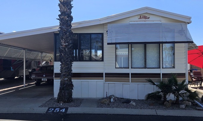 Tucson Resort | Inviting Voyager RV Resort Park Model in Sunny Tucson, AZ