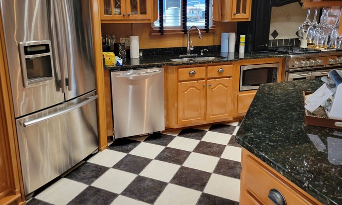 Lighthouse Cove Boat Rental | Vrbo Property