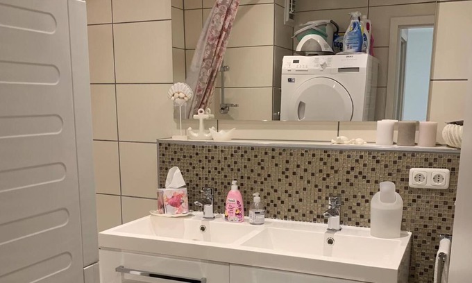 Emmertsgrund Apartment | Vrbo Property
