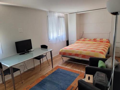 Schwanden House | Oceanfront Escape: Guest Rated 9.8 at Vreneli Hotel