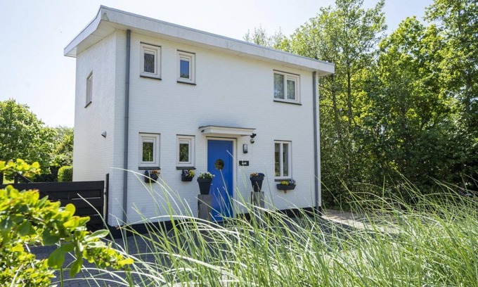 De Koog House | Discover a Cozy 6-Person Retreat Near De Koog Beach