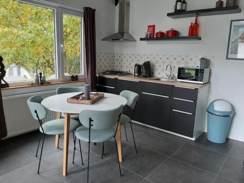 Posterholt House | Private Villa with Enclosed Garden - Pet Friendly Retreat
