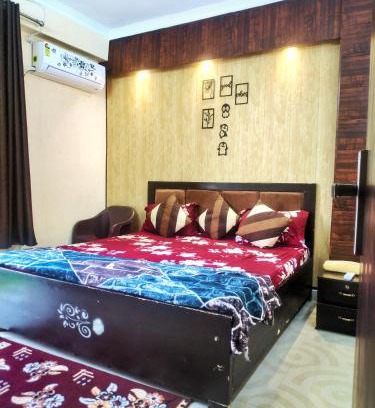 Mathura Apartment | Cozy 2-BHK Flat for Families and Pets in Great Society