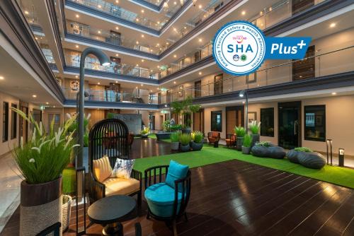 Bang Phli Hotel | Family-Friendly VSK Residence - SHA Extra Plus Awaits You