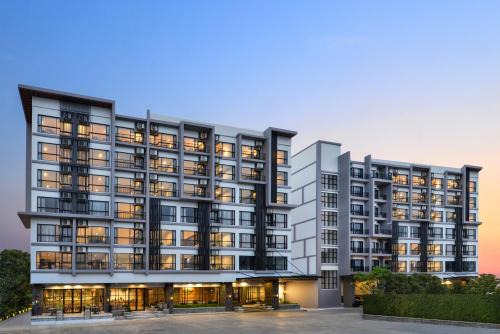 Mueang Samut Prakan District Hotel | Relax at VST Residence - SHA PLUS Certified with Pool