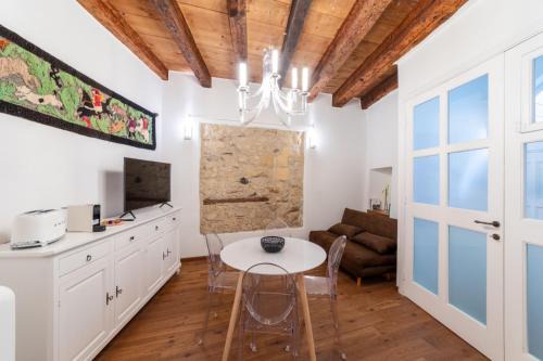 Historic Castle District Apartment | Unforgettable Stay at Vsuite Livingchic - 4-Star Retreat