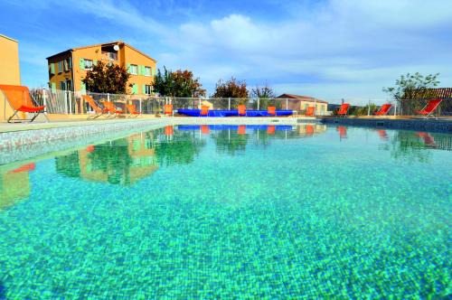 Cereste Resort | Relaxing Getaway at VTF Le Domaine du Grand Luberon