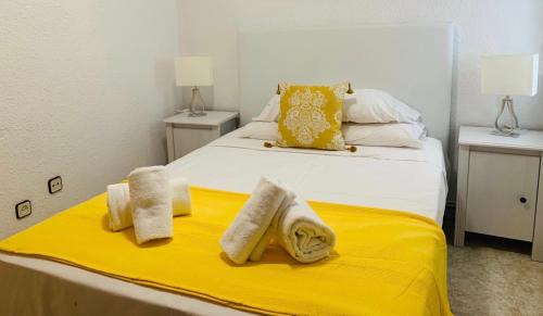 La Magdalena Apartment | Discover AZ El Balcón de San Lorenzo: Family and Pet Friendly