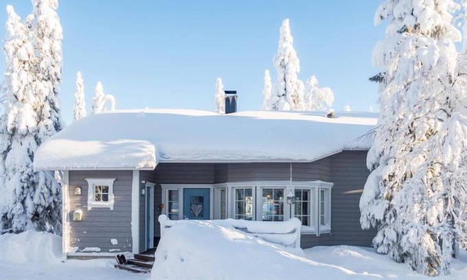 Rukatunturi House | Experience Vuosselinhovi by Interhome: Lake View & Spa