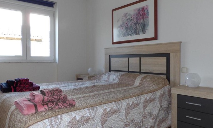 Old Town of Avila Apartment | Discover VuT Los Telares Muralla: Family-Friendly Retreat