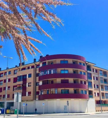 Avila Apartment | Cozy VUT in Ávila with Breakfast & Pet-Friendly Options