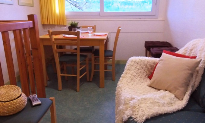 Maisod Apartment | Cozy VVF Jura Lac de Vouglans Gite for Families with Pets