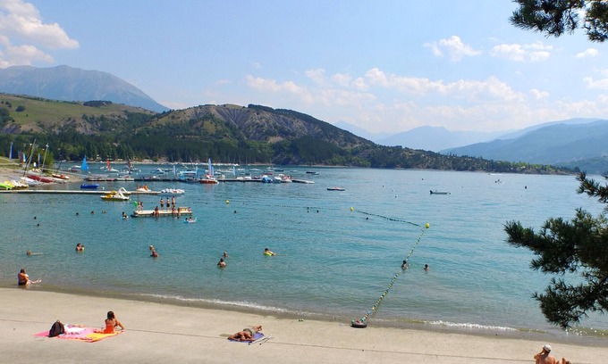 Chorges Other | Relax at VVF Lac de Serre-Ponçon, Chorges with Pool & Spa