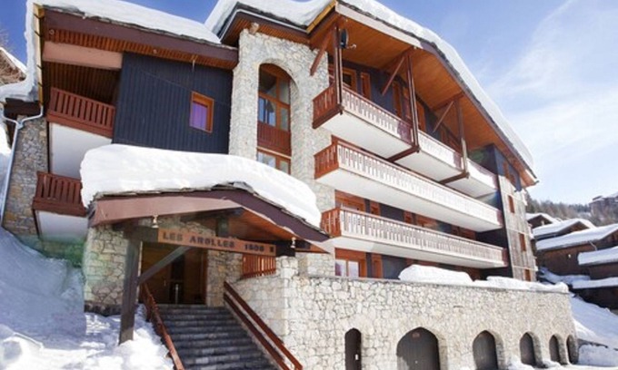 Plagne 1800 Apartment | Family-Friendly VVF Résidence Plagne 1800 with Spa & Breakfast