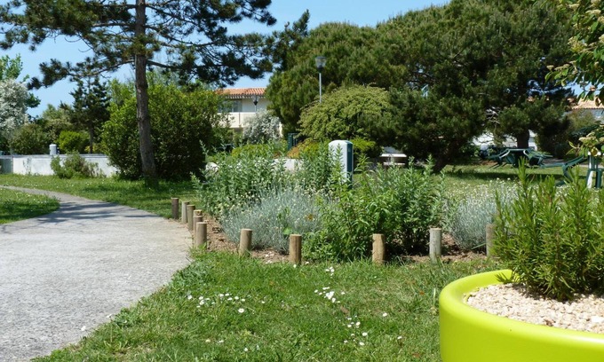 Ars-en-Re House | Discover VVF Résidence Île de Ré: Oceanfront Getaway