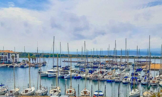 Port Leucate Hotel | Family-Friendly VVF Résidence Port-Leucate with Pool & Breakfast