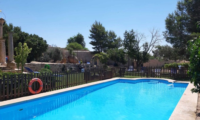 Villaescusa de Haro Cottage | Experience VX Century University Palace with Ocean Views