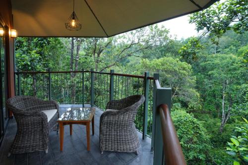 Vythiri Ski Chalet | Relax at Vyna Hillock Resort and Spa: Pool & Family-Friendly