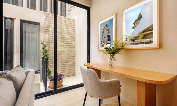 Santa Maria la Ribera Apartment | Inviting 2BR Retreat with Balcony in Cuauhtemoc