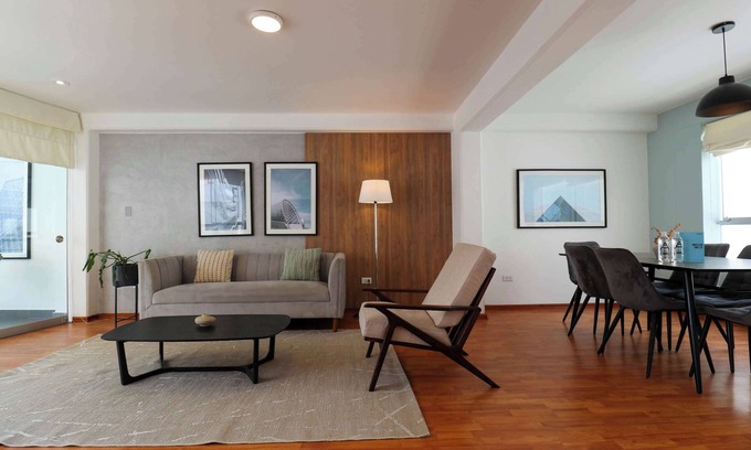 Barranco Apartment | Guest Rated: 10/10 3BR Retreat with Balcony in Barranco