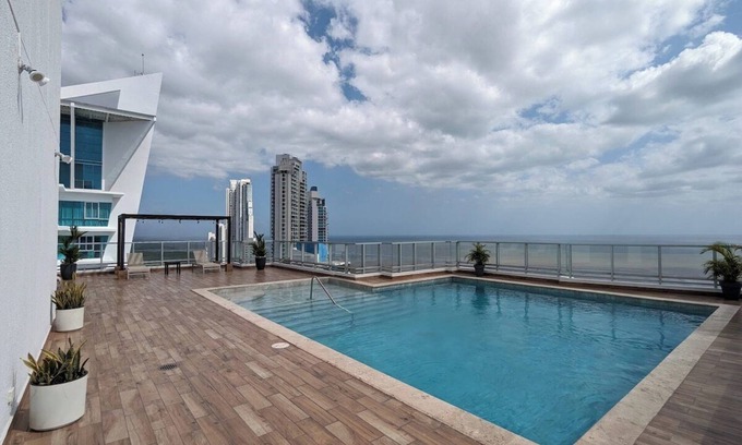 Costa del Este Apartment | w* | Divine 2BR w/Balcony in Costa del Este