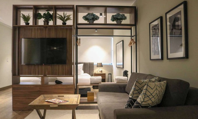 Chacarilla-Santa Cruz Apartment | Stylish Loft in San Isidro: Pet Friendly & Family Ready
