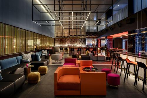 International District Hotel | Discover W Montreal: Pet-Friendly 4-Star Retreat Awaits