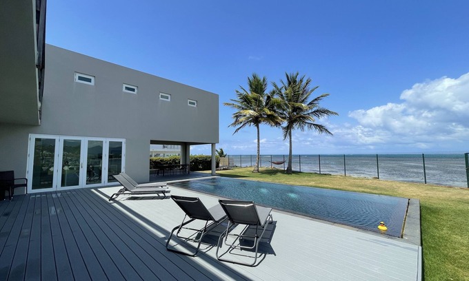 Rio Grande House | Oceanfront W with Infinity Pool & Spa, Rated 9/10 by Guests