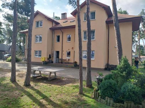 Dziwnowek House | Pet-Friendly Escape at W Sosnach C - Perfect for Families!