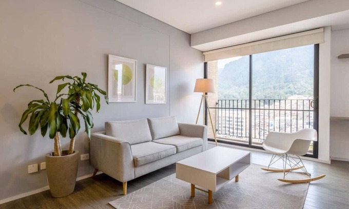 Centro International Apartment | Stylish Loft with Balcony in Centro - Rated 9.6/10!