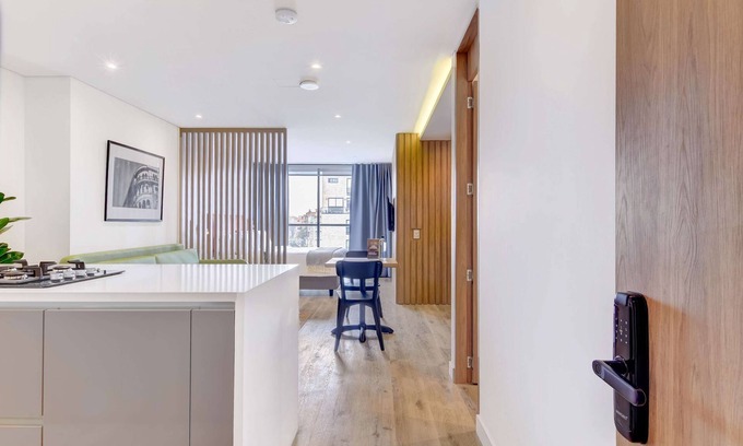 San Patricio Apartment | w* | Trendy Loft w/Balcony in Santa Barbara