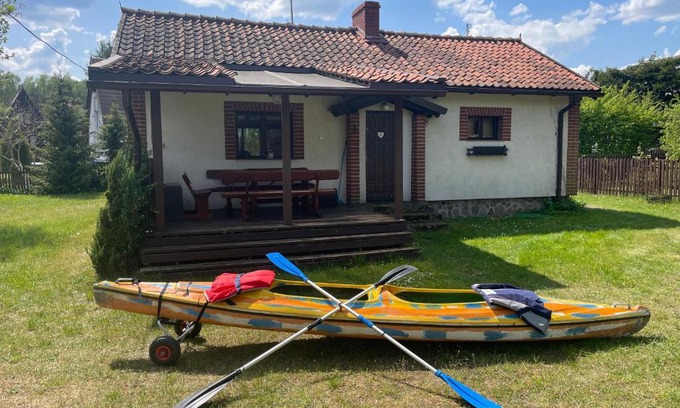 Szczytno House | Discover Wałpusz - A Cozy Mazurski Domek with Great Amenities