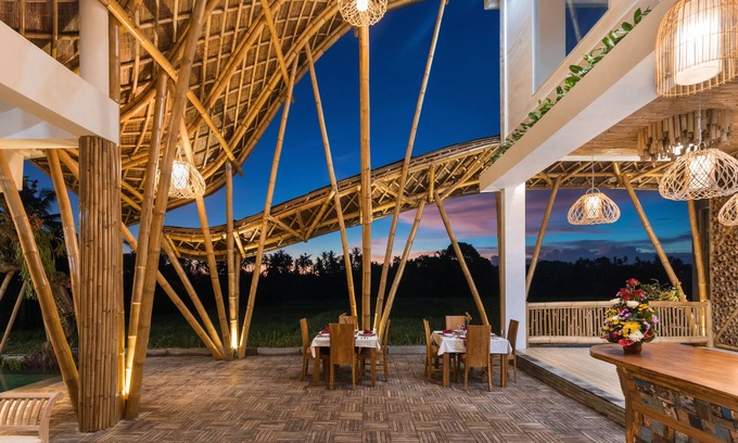 Mambal Hotel | Tranquil Wadari Retreat Villa Ubud - Rated 9.4/10 by Guests